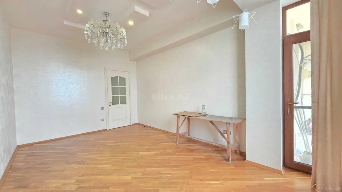 Satılır 3 otaqlı mənzil 100 m²