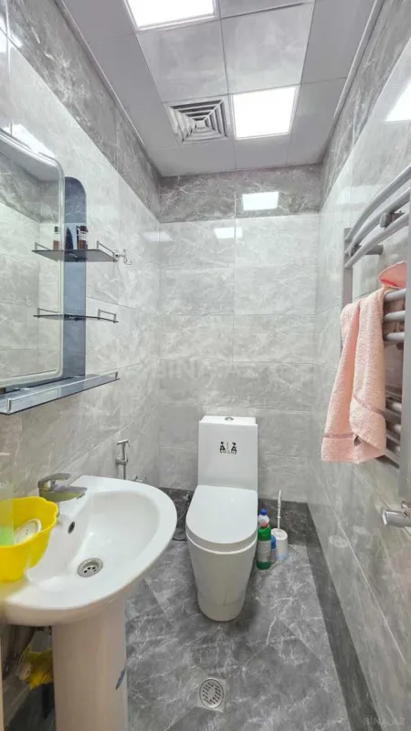Satılır 3 otaqlı mənzil 100 m²