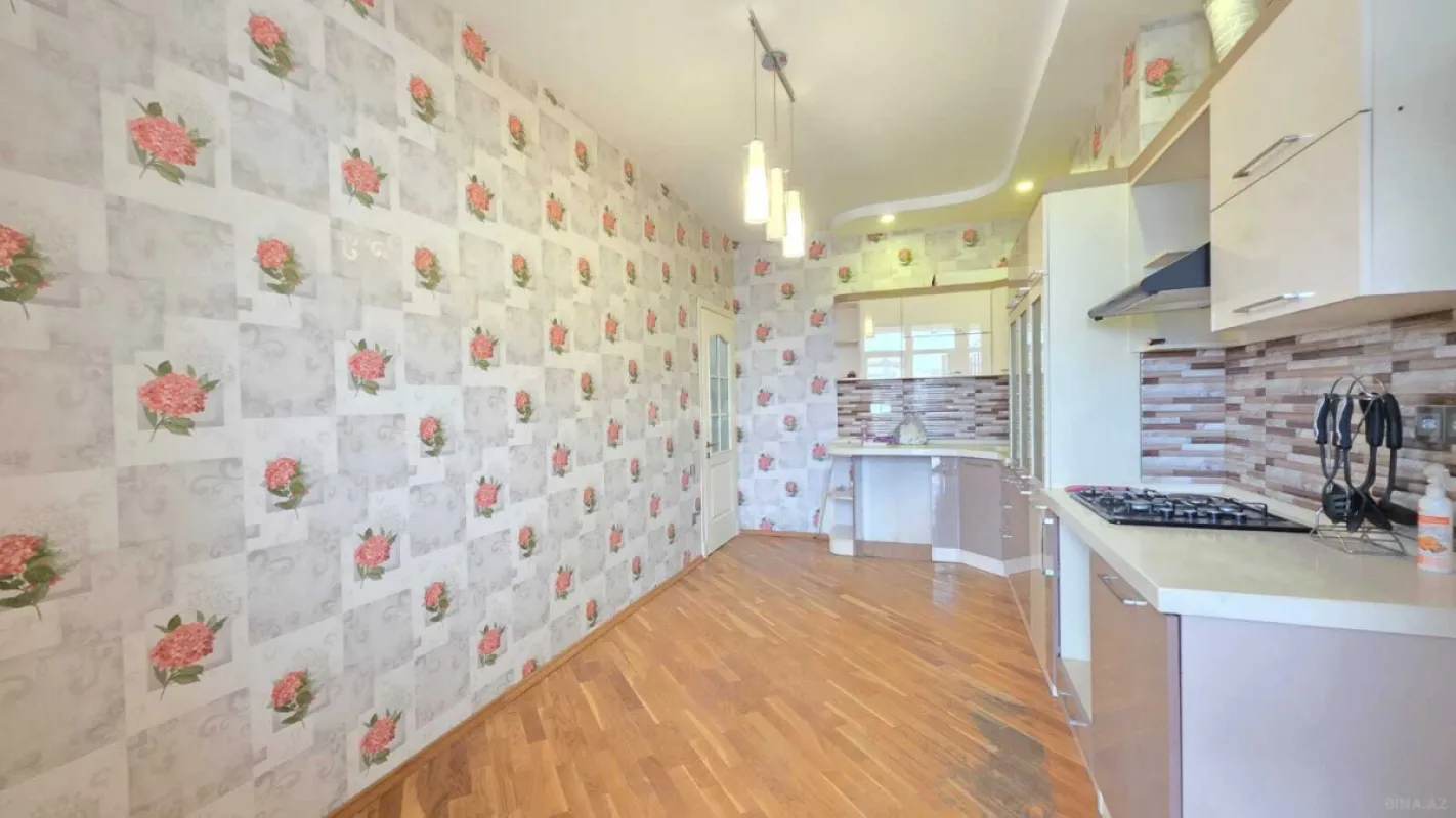 Satılır 3 otaqlı mənzil 100 m²