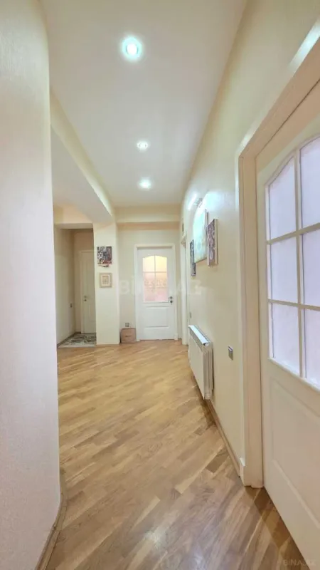 Satılır 3 otaqlı mənzil 100 m²