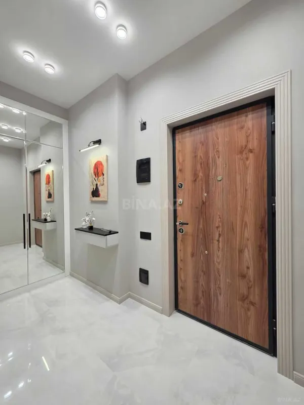 Satılır 2 otaqlı mənzil 55 m²