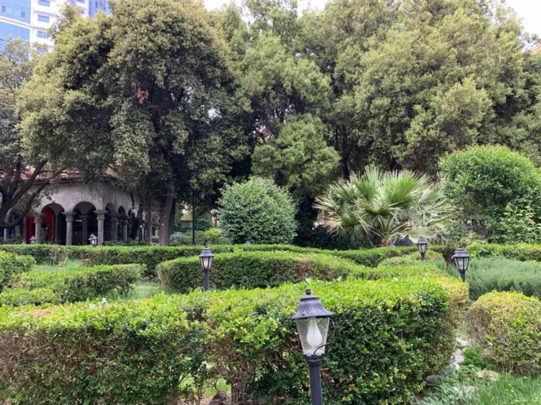 Satılır 3 otaqlı mənzil 146 m²