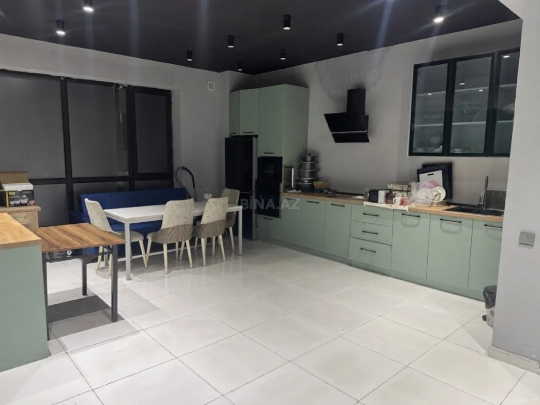 Kirayə verilir 5 otaqlı ofis 250 m²