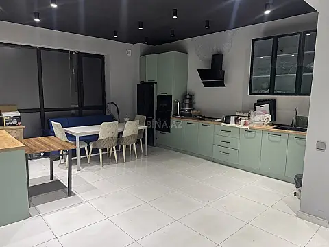 Kirayə verilir 5 otaqlı ofis 250 m²