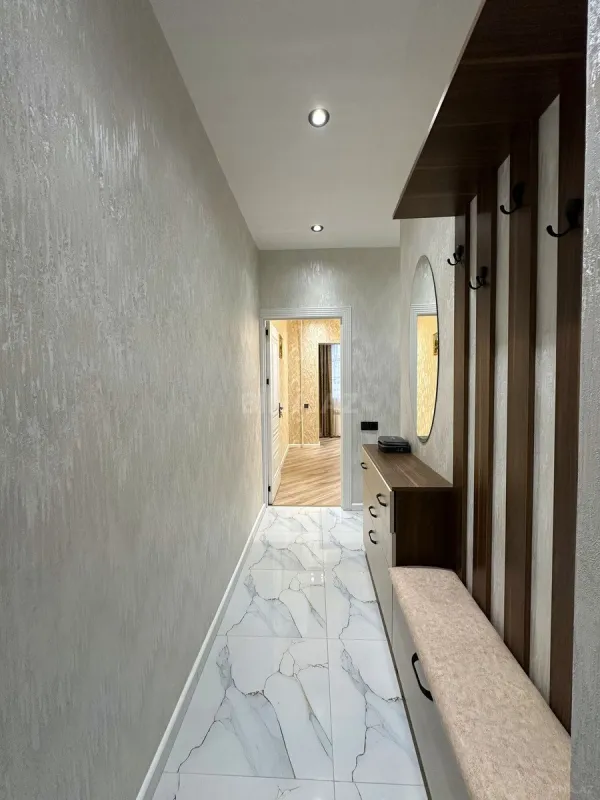 Satılır 2 otaqlı mənzil 45 m²