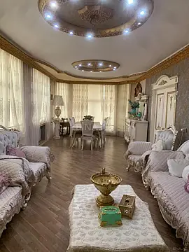 Satılır 6 otaqlı həyət evi 350 m²