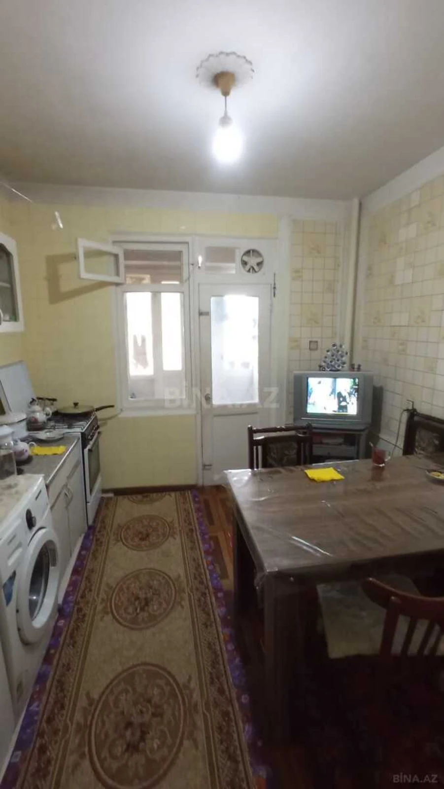 Satılır 5 otaqlı mənzil 130 m²