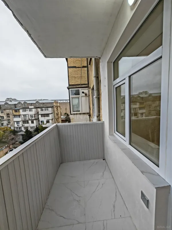 Satılır 2 otaqlı mənzil 53 m²