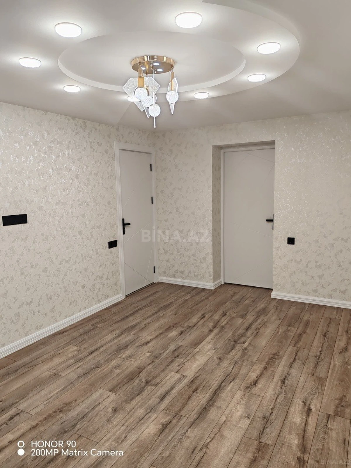 Satılır 3 otaqlı mənzil 70 m²