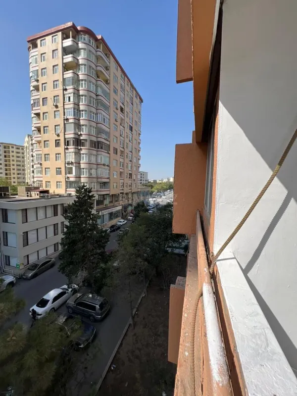 Satılır 3 otaqlı mənzil 90 m²