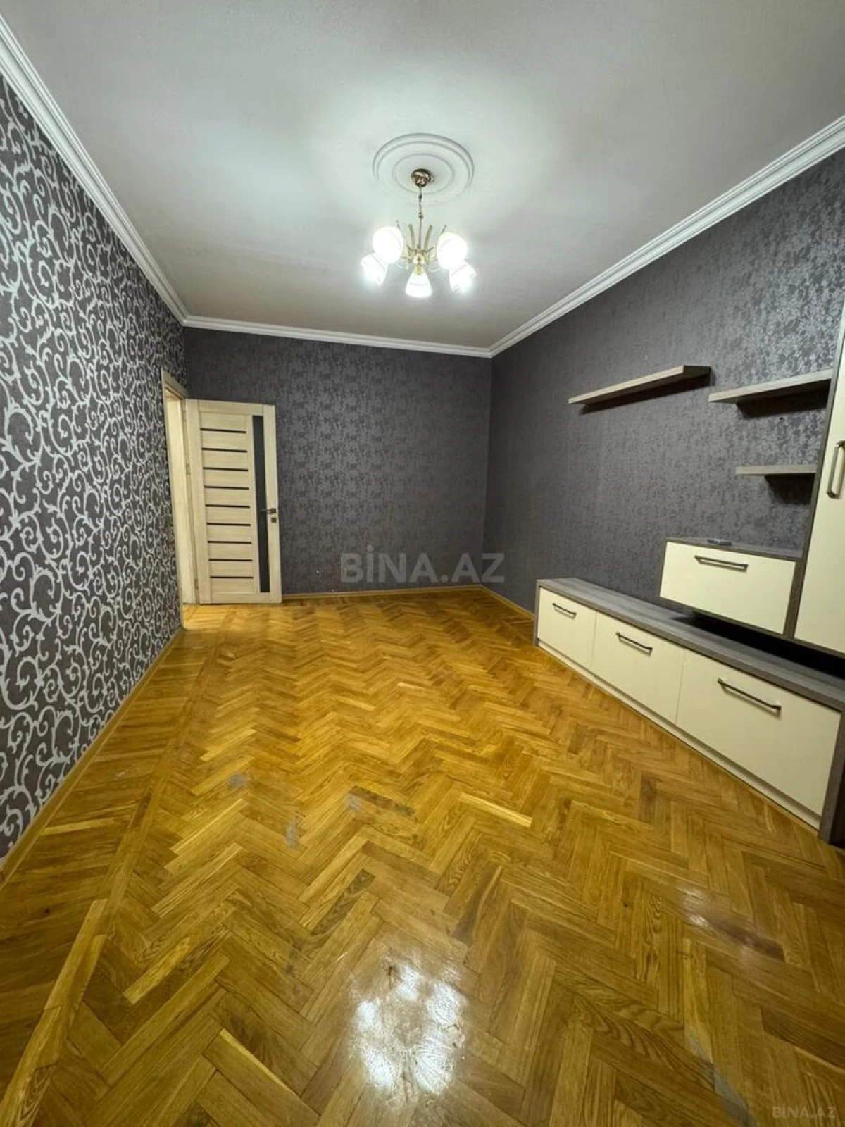 Satılır 3 otaqlı mənzil 90 m²