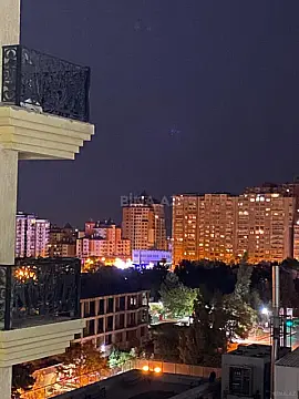 Satılır 2 otaqlı mənzil 98 m²