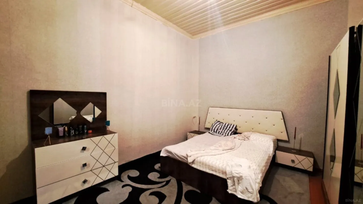 Satılır 2 otaqlı mənzil 50 m²