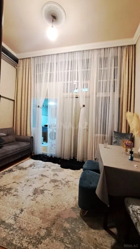 Satılır 2 otaqlı mənzil 50 m²