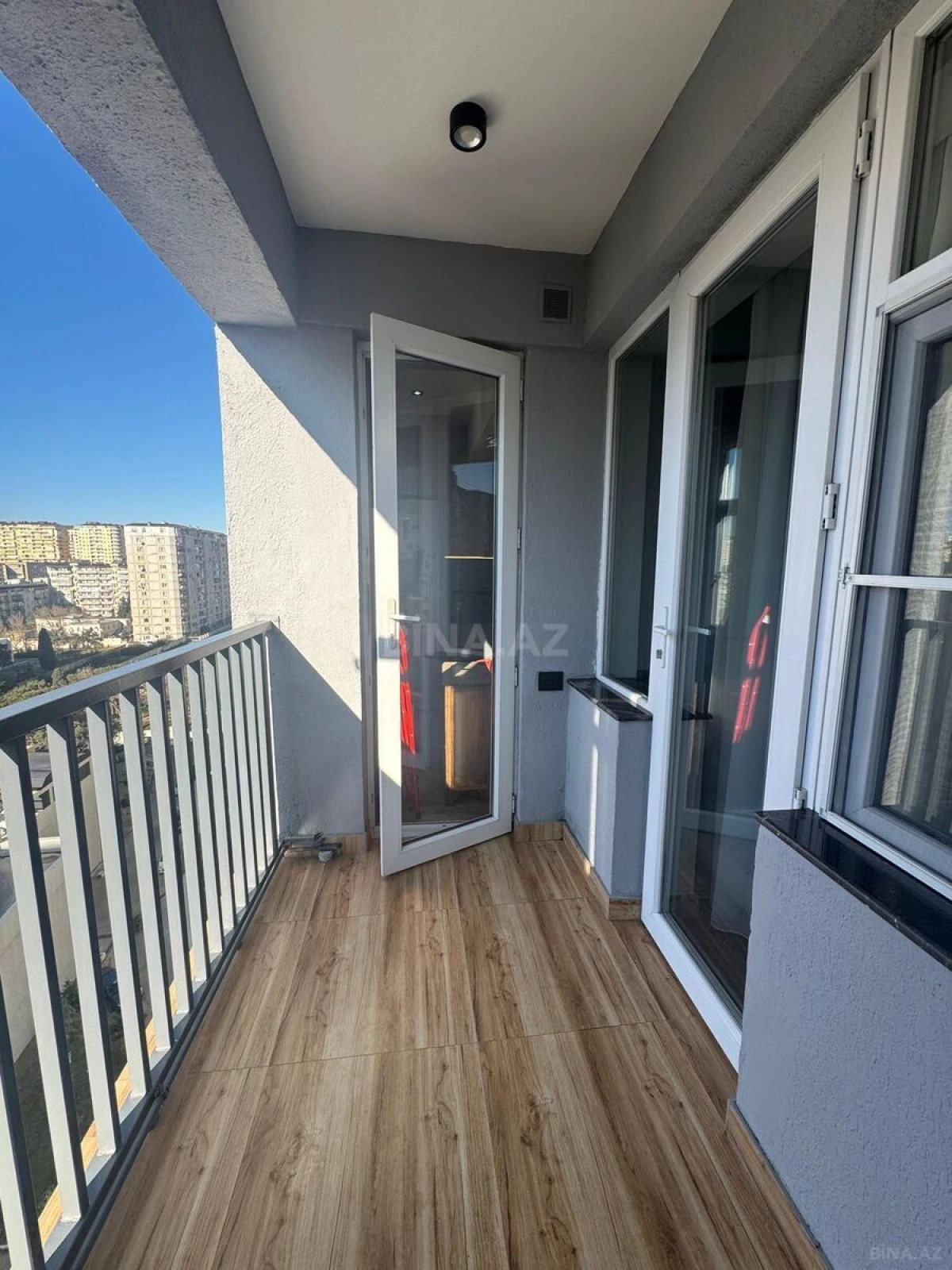Satılır 3 otaqlı mənzil 79 m²