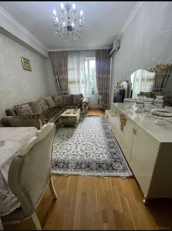 Satılır 3 otaqlı mənzil 90 m²