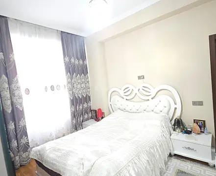 Satılır 3 otaqlı mənzil 90 m²