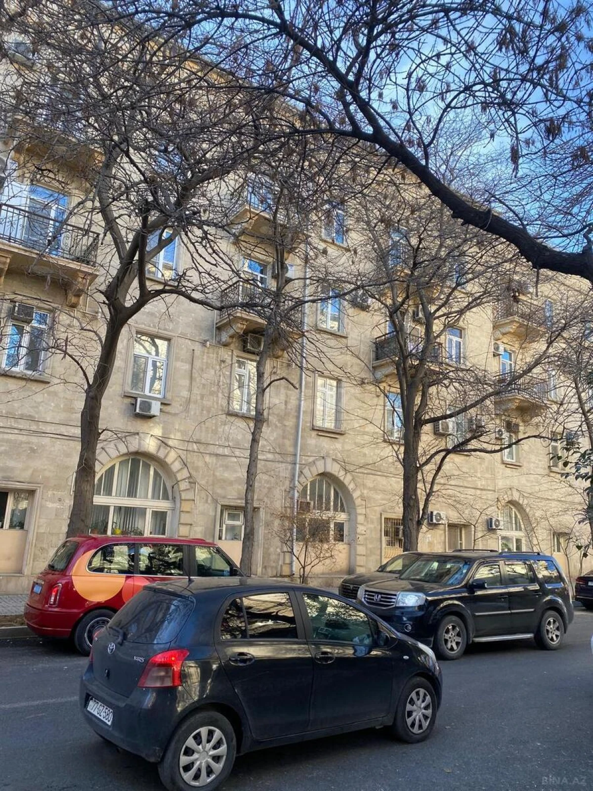 Satılır 2 otaqlı mənzil 60 m²