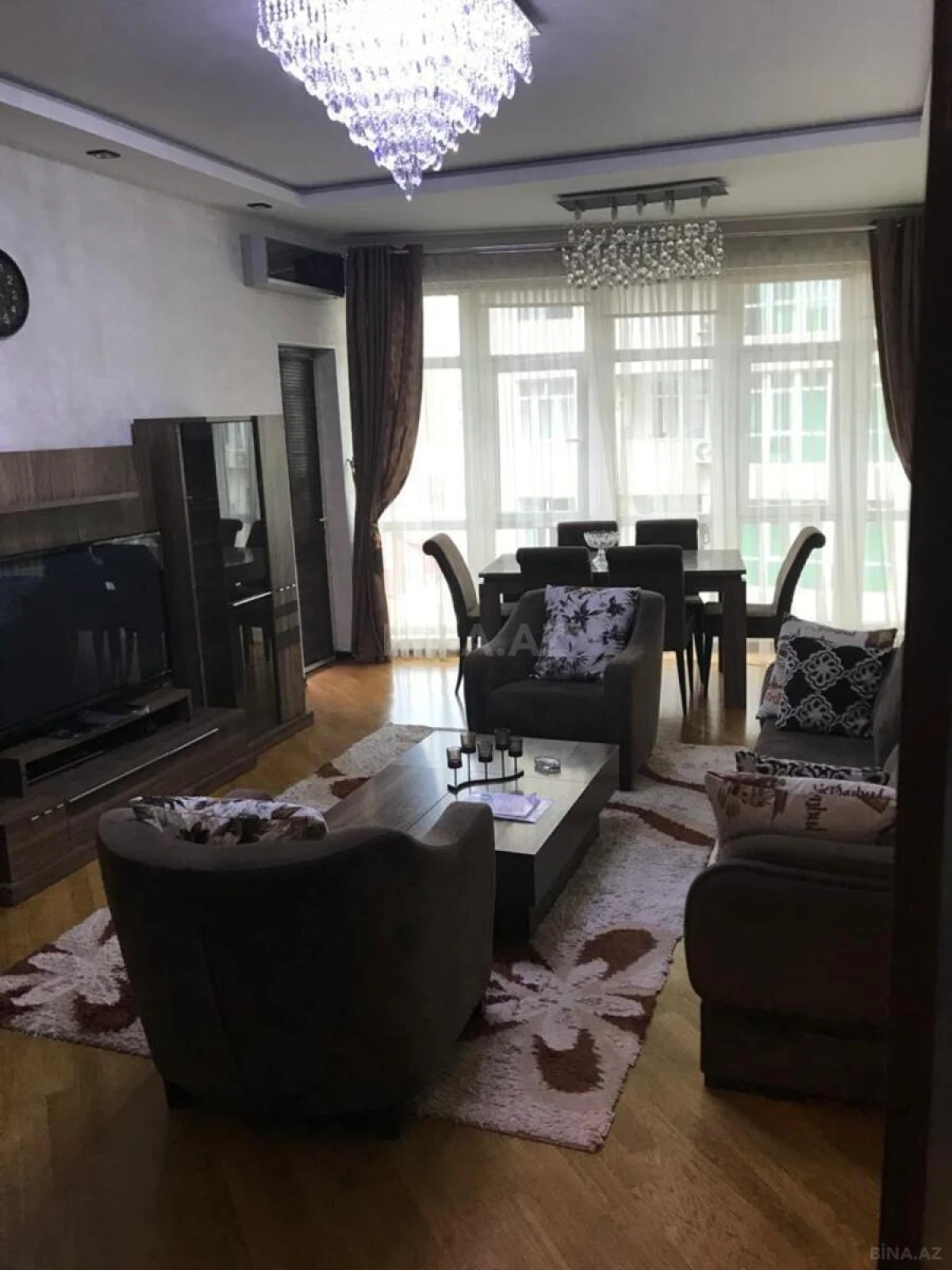 Satılır 2 otaqlı mənzil 95 m²