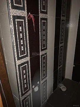 Satılır 4 otaqlı mənzil 237 m²