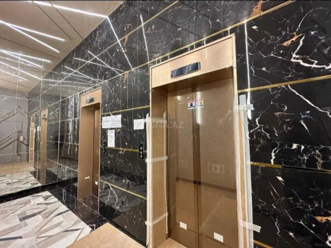 Satılır 3 otaqlı mənzil 95.6 m²