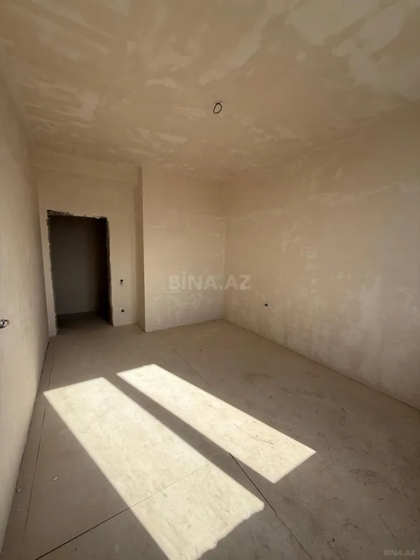 Satılır 3 otaqlı mənzil 77.7 m²