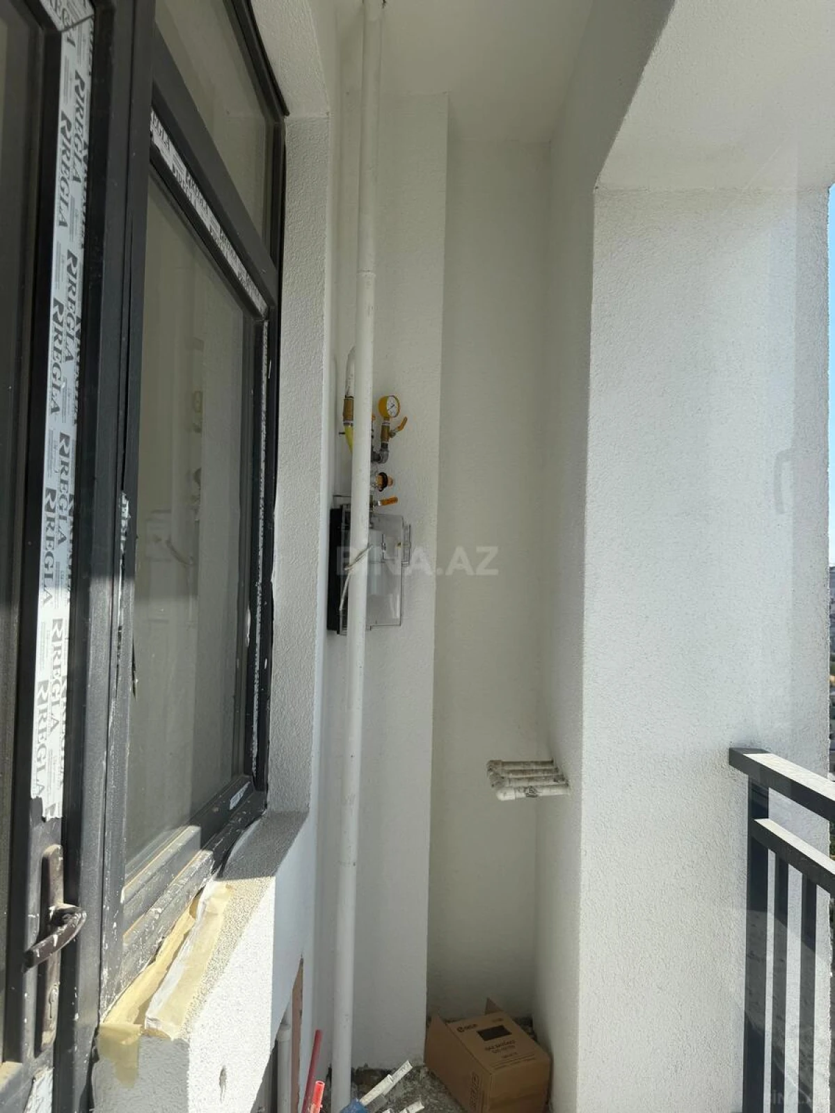 Satılır 3 otaqlı mənzil 77.7 m²