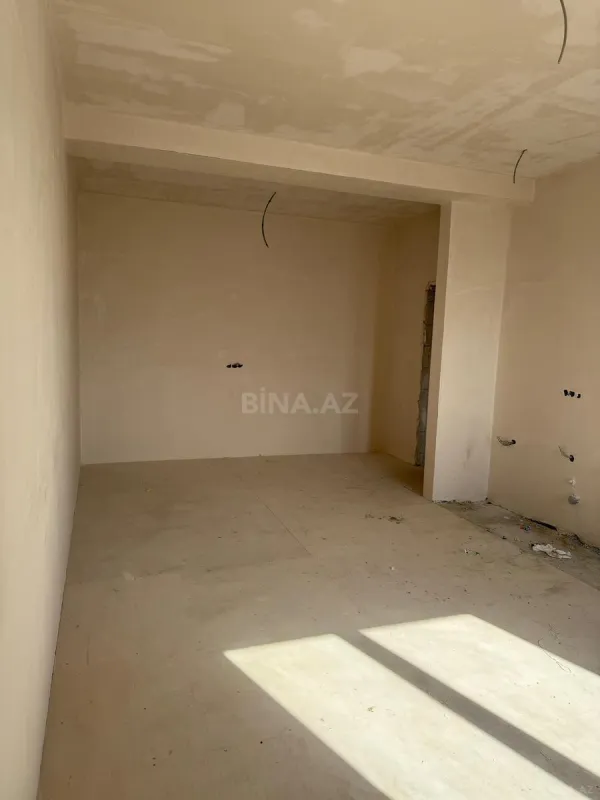 Satılır 3 otaqlı mənzil 77.7 m²