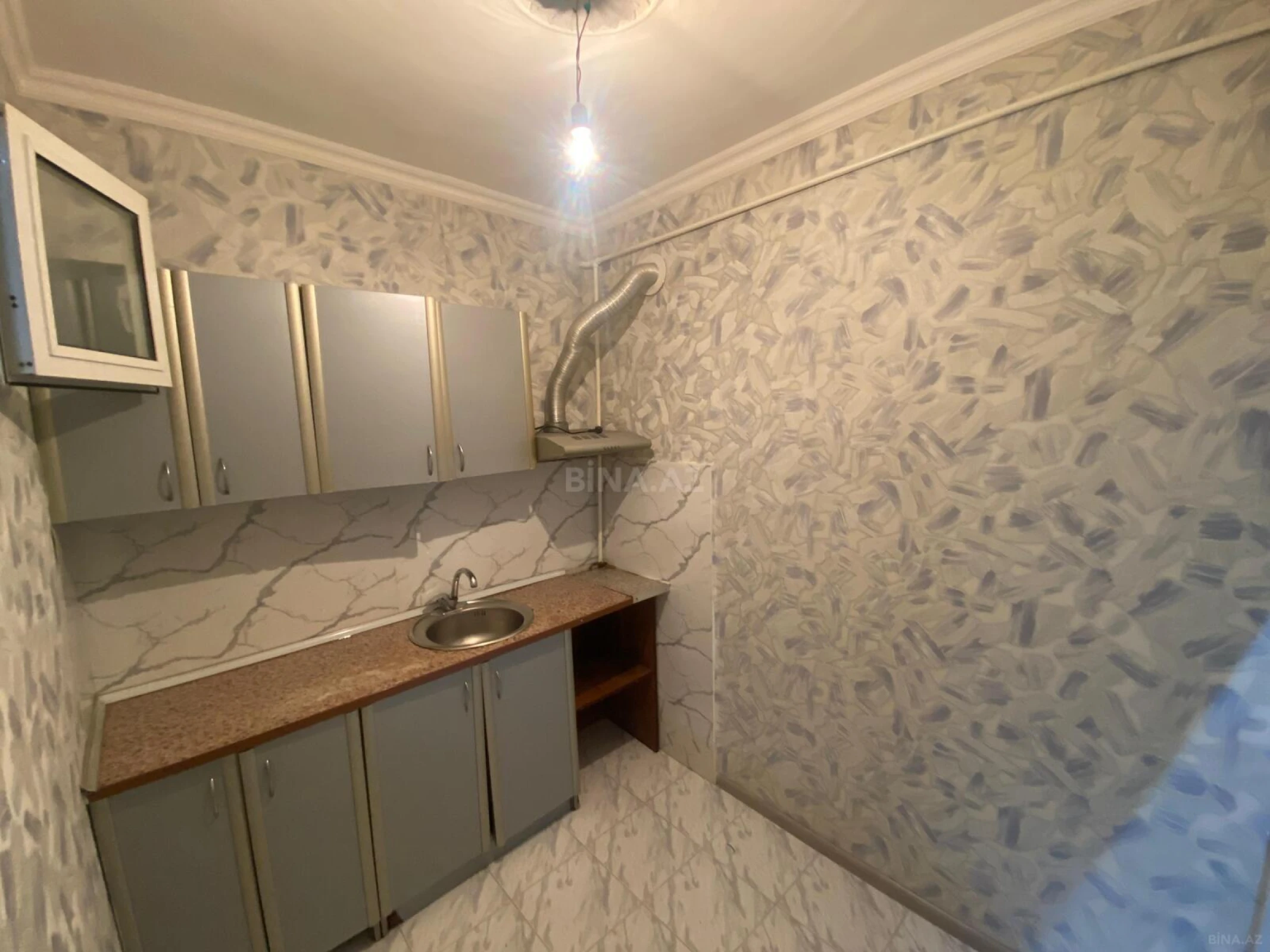 Satılır 2 otaqlı mənzil 50 m²