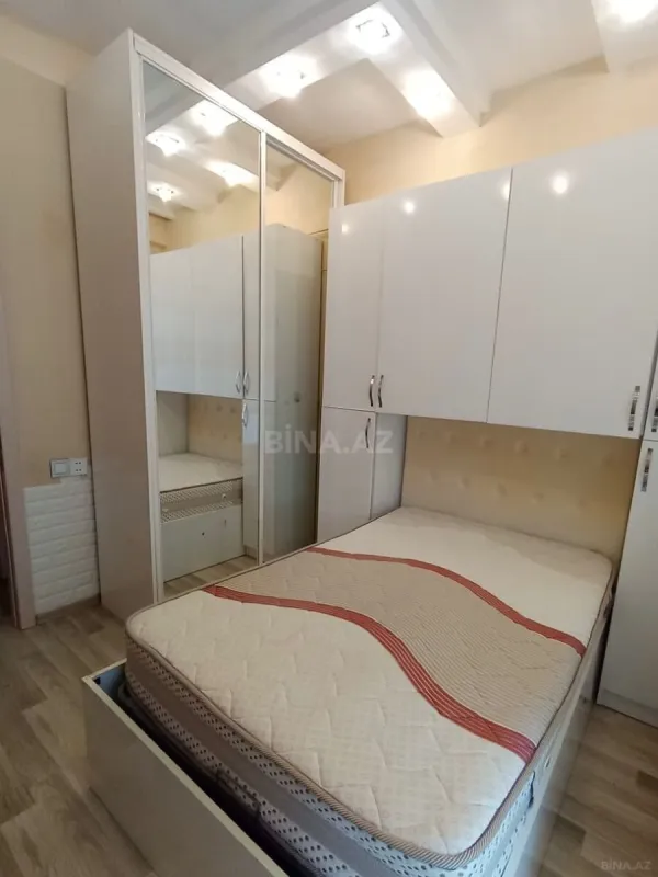 Satılır 2 otaqlı mənzil 60 m²