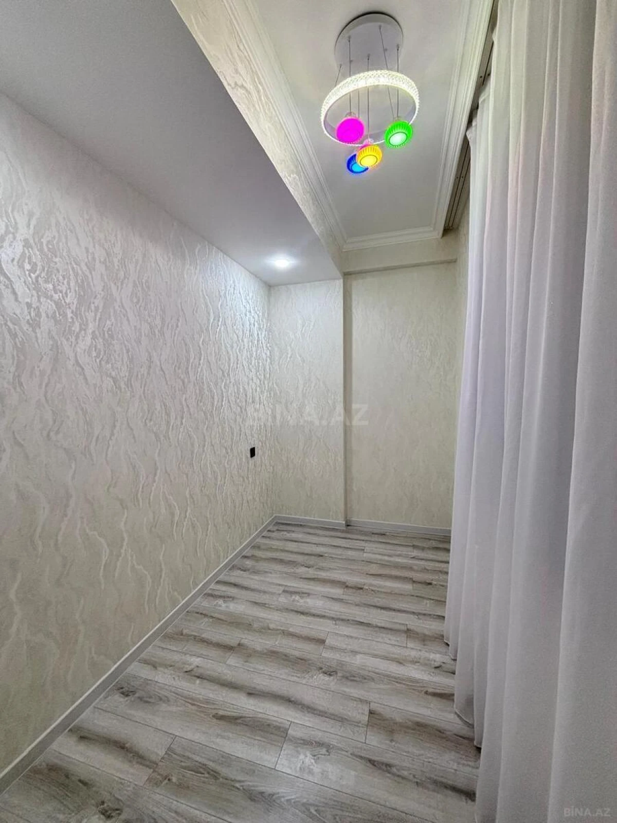 Satılır 3 otaqlı mənzil 80 m²