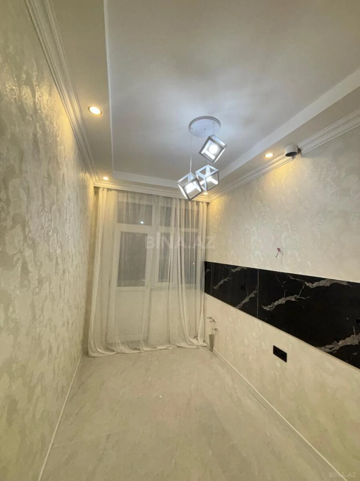 Satılır 3 otaqlı mənzil 80 m²