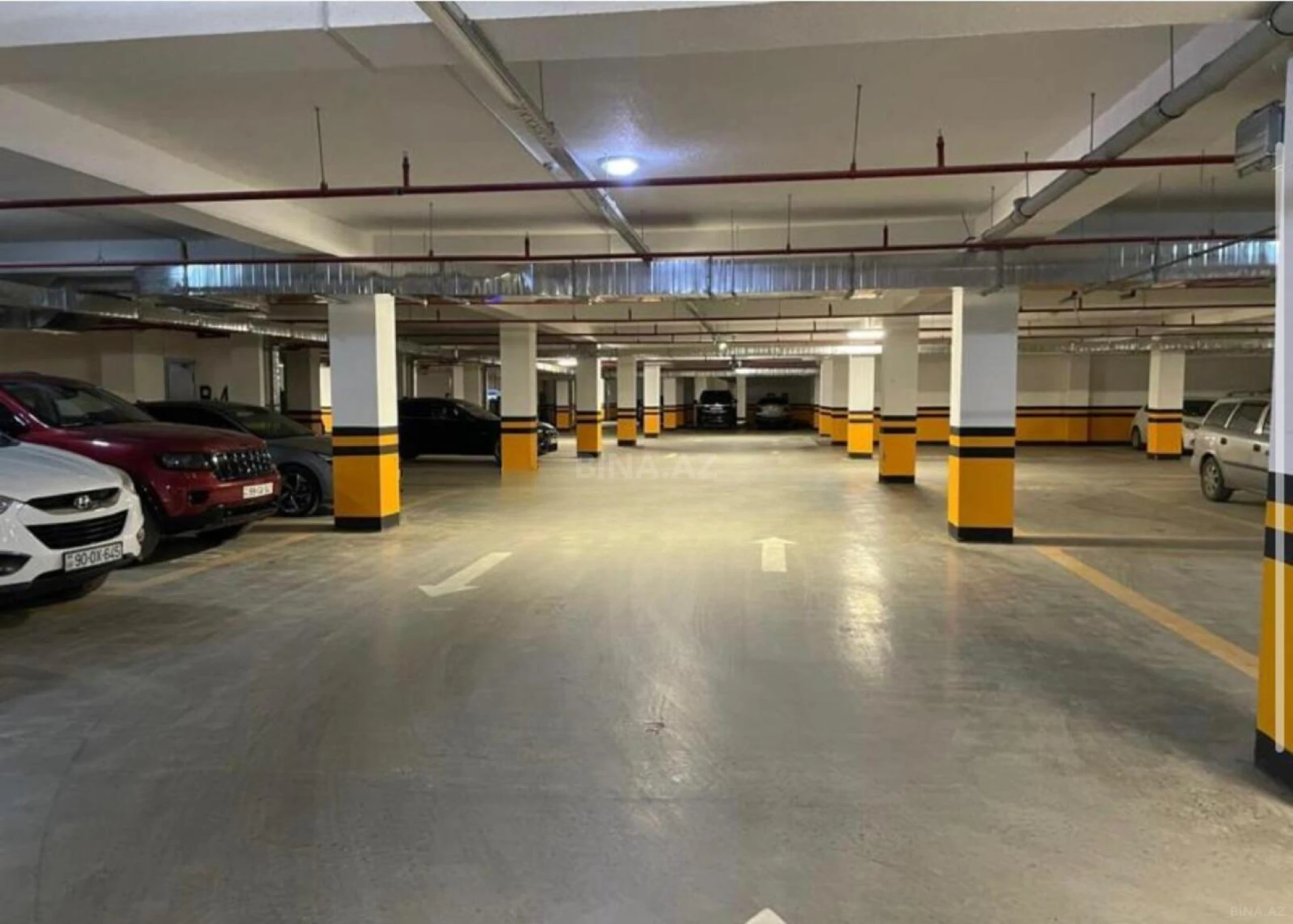 Satılır 3 otaqlı mənzil 118 m²