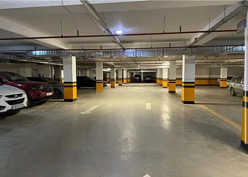 Satılır 3 otaqlı mənzil 118 m²