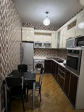 Satılır 3 otaqlı mənzil 100 m²