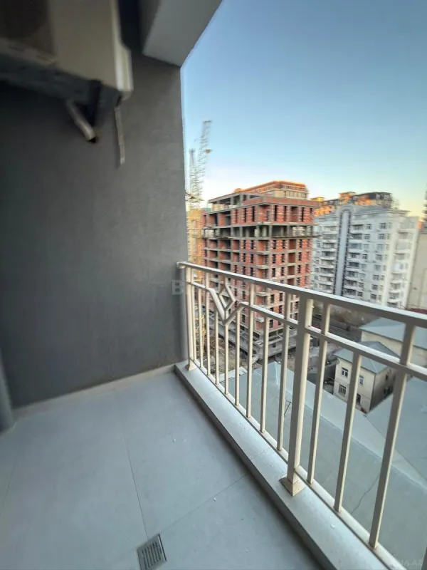 Kirayə verilir 3 otaqlı mənzil 122 m²