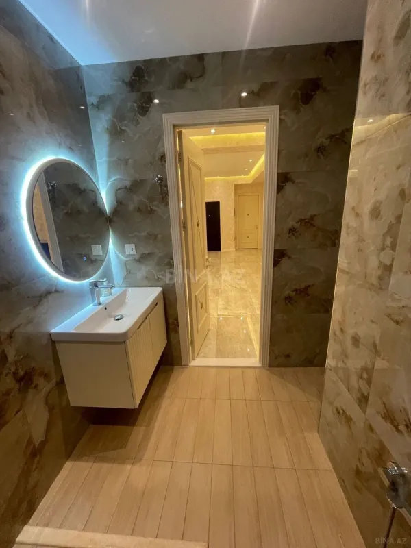 Kirayə verilir 3 otaqlı mənzil 122 m²