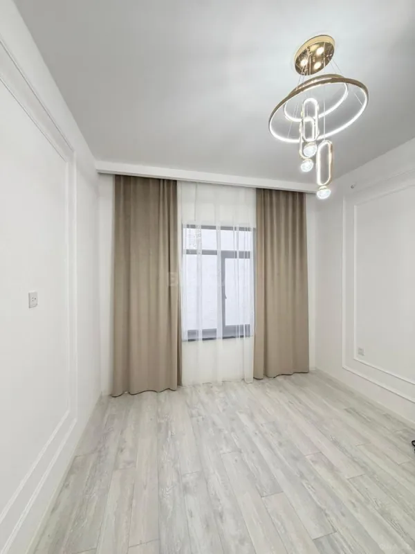 Satılır 4 otaqlı həyət evi 180 m²