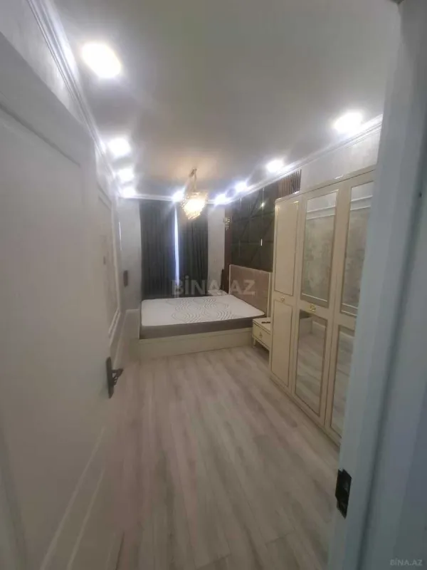 Satılır 2 otaqlı mənzil 60 m²