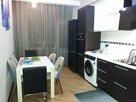 Satılır 3 otaqlı mənzil 95 m²