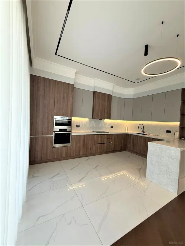Kirayə verilir 3 otaqlı mənzil 170 m²