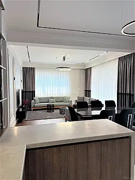 Kirayə verilir 3 otaqlı mənzil 170 m²