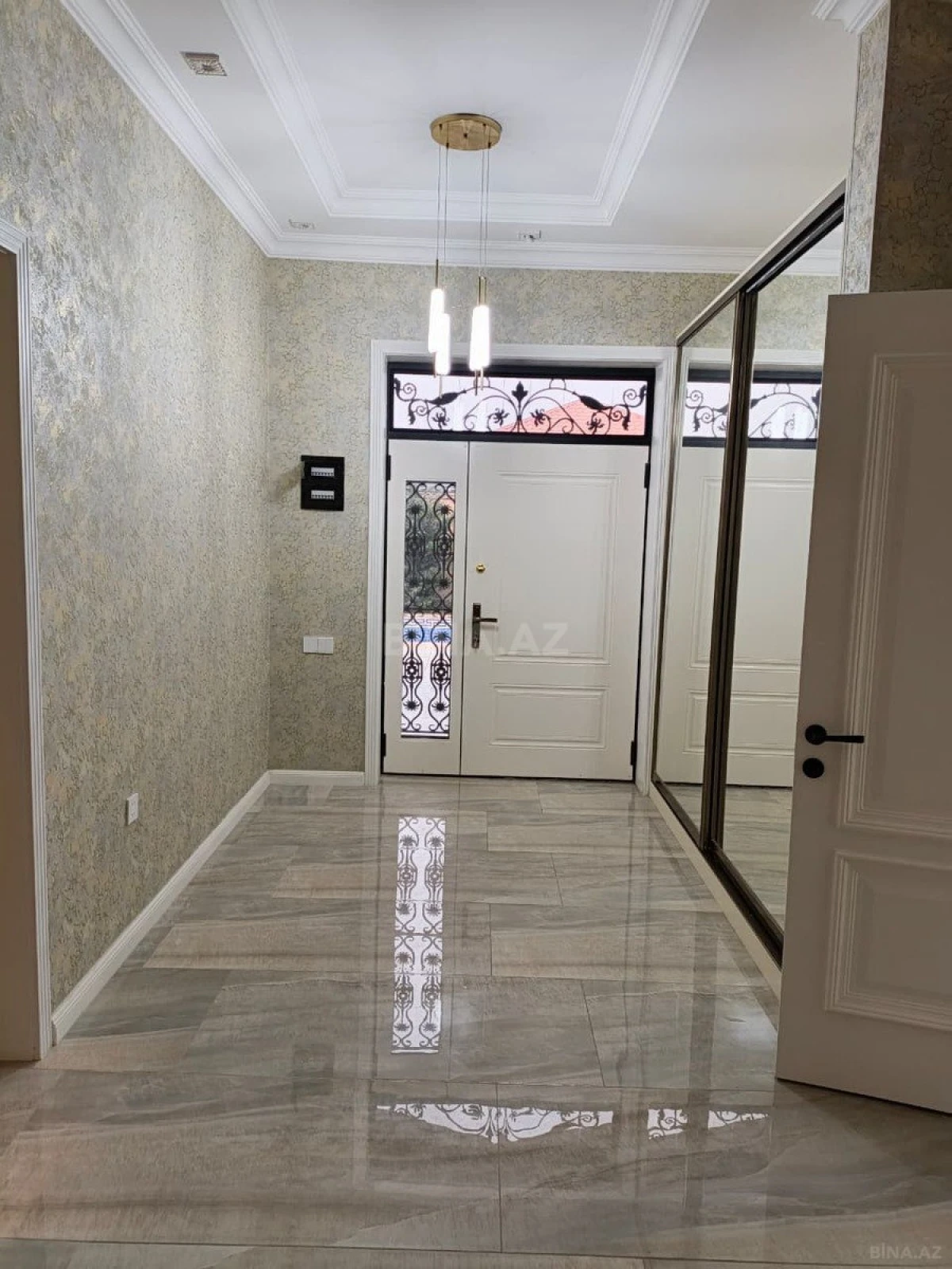 Satılır 3 otaqlı həyət evi 156 m²