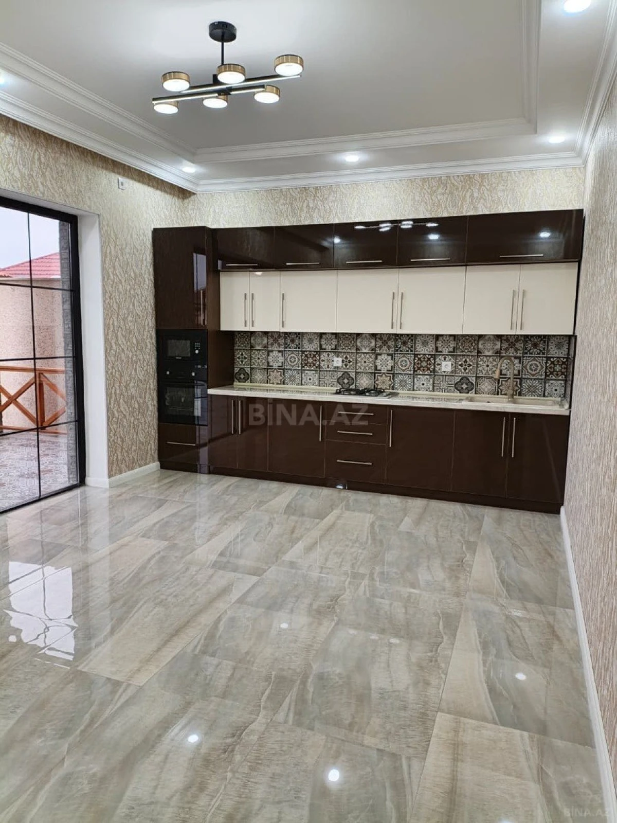 Satılır 3 otaqlı həyət evi 156 m²