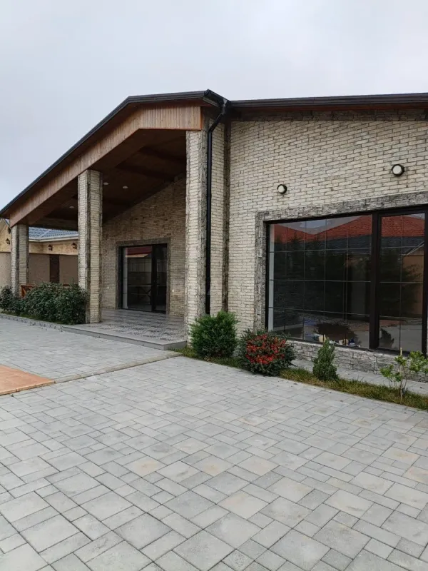 Satılır 3 otaqlı həyət evi 156 m²
