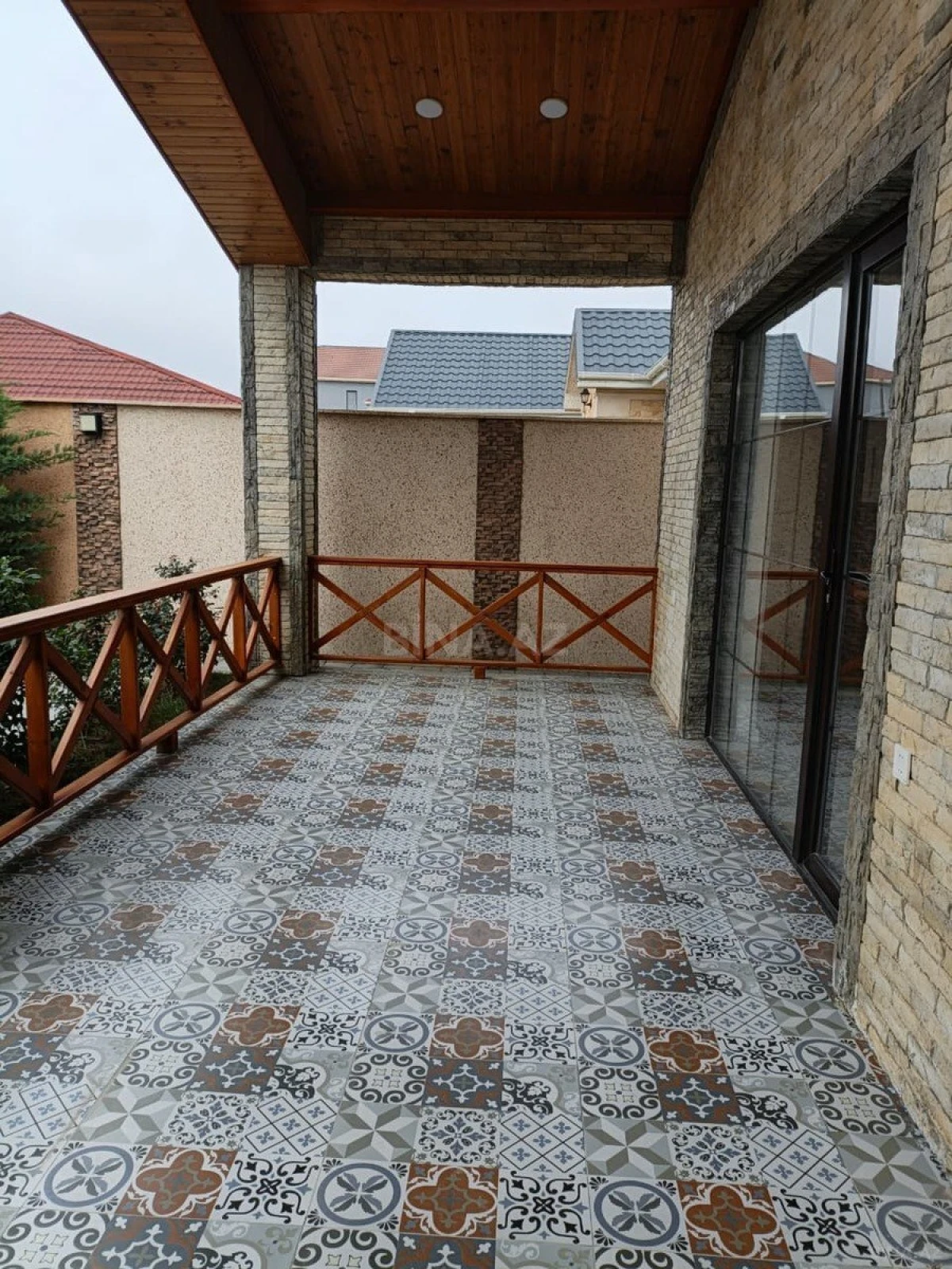 Satılır 3 otaqlı həyət evi 156 m²