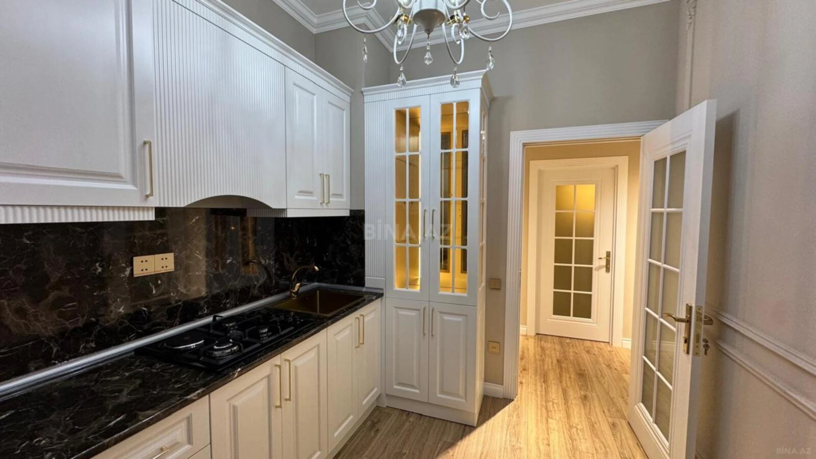 Satılır 2 otaqlı mənzil 65 m²