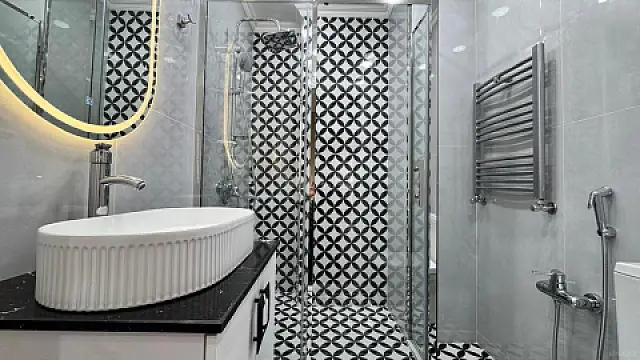 Satılır 2 otaqlı mənzil 65 m²