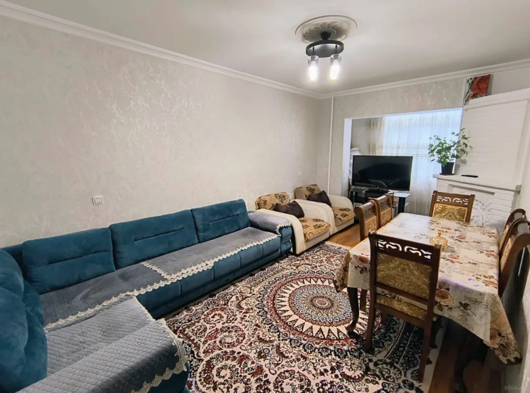 Satılır 4 otaqlı mənzil 90 m²