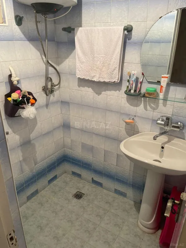 Satılır 2 otaqlı mənzil 50 m²